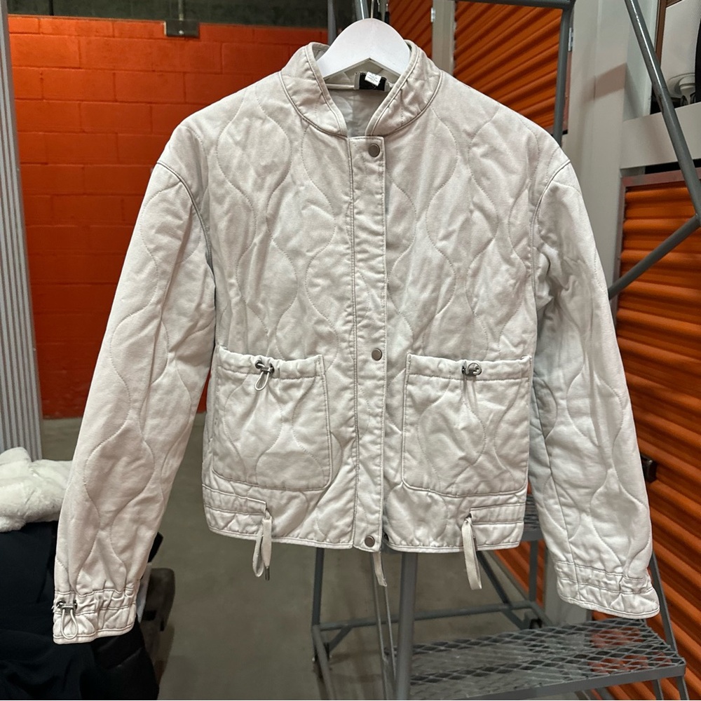 Chic Cream Quilted Women's Puffer Jacket